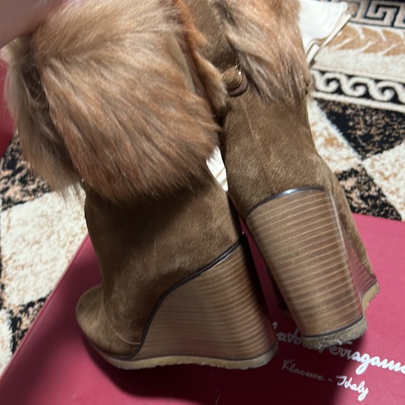 Ferragamo Sondrio Cigar Suede Wedge Boots 8 B - Picture 7 of 7